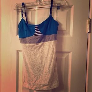 Lululemon camisole size 4